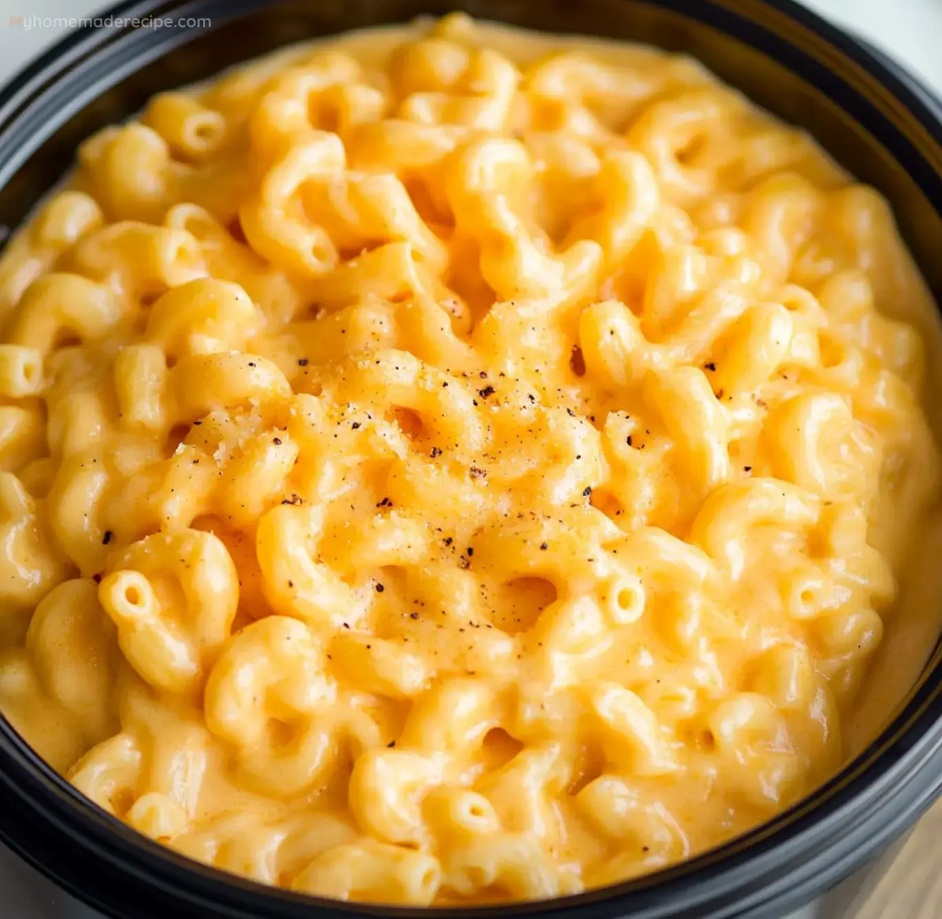 Creamy Crock Pot Mac and Cheese