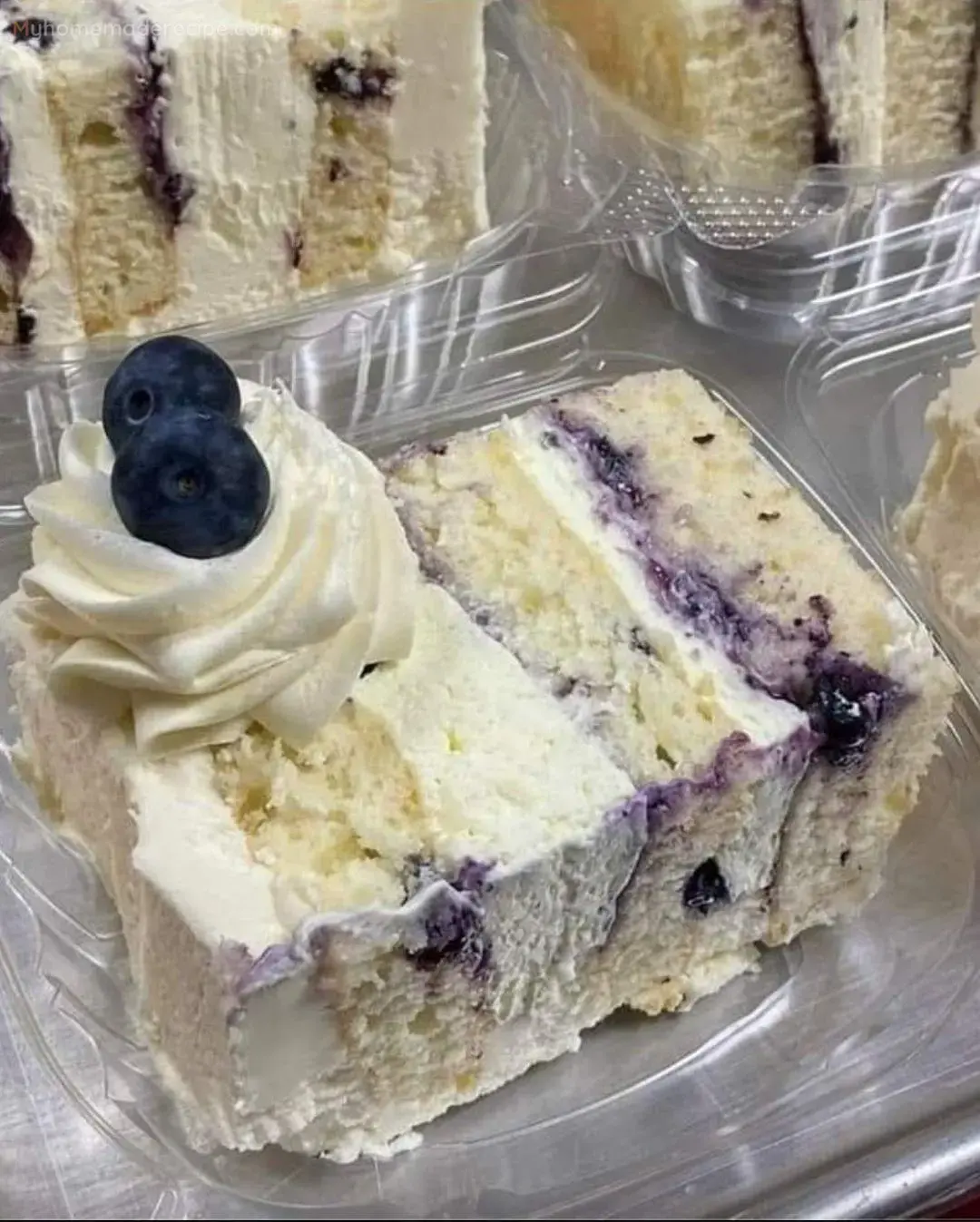 Blueberry Lemon Creme Cake