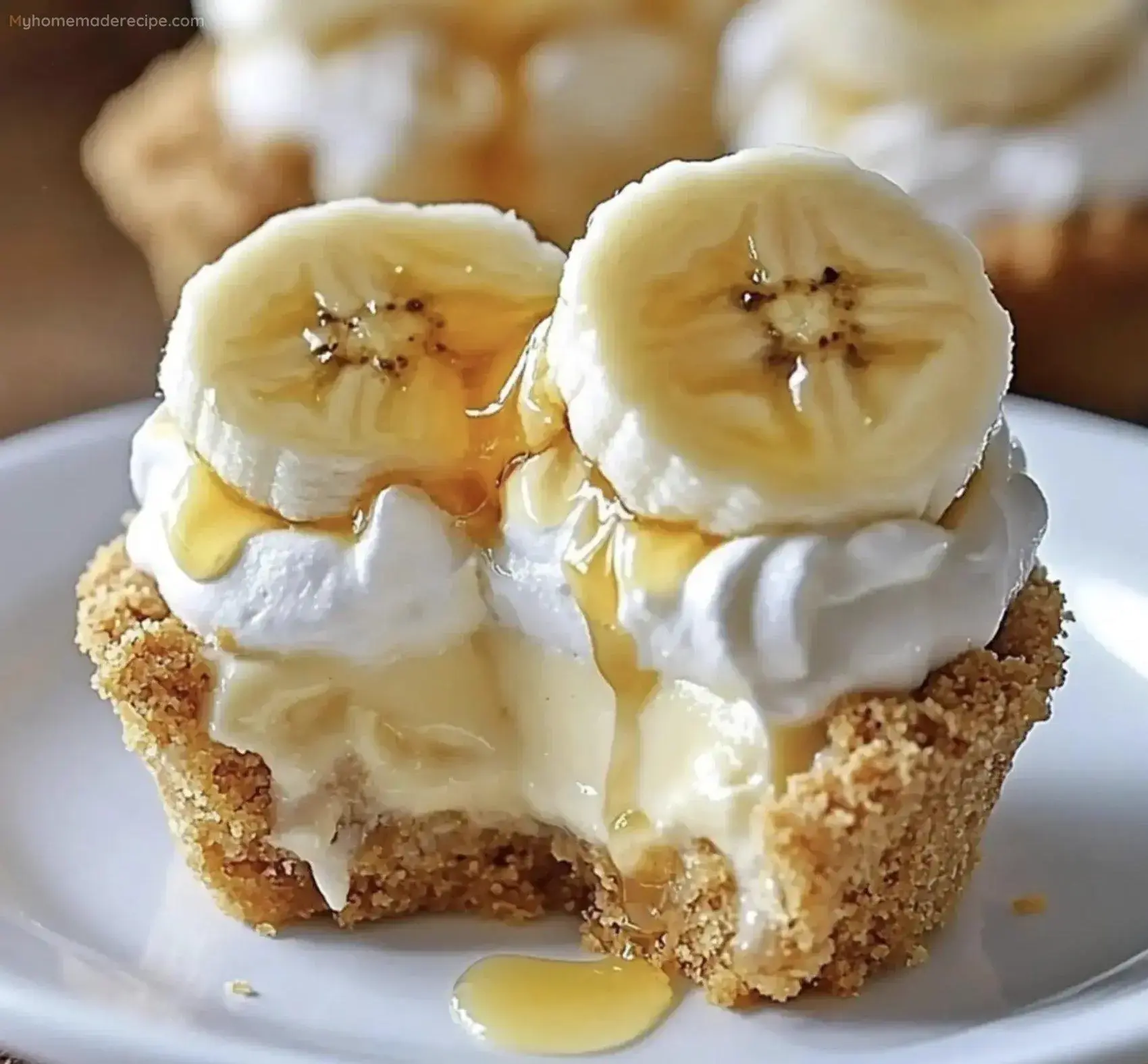 No-Bake Mini Banana Cream Pies