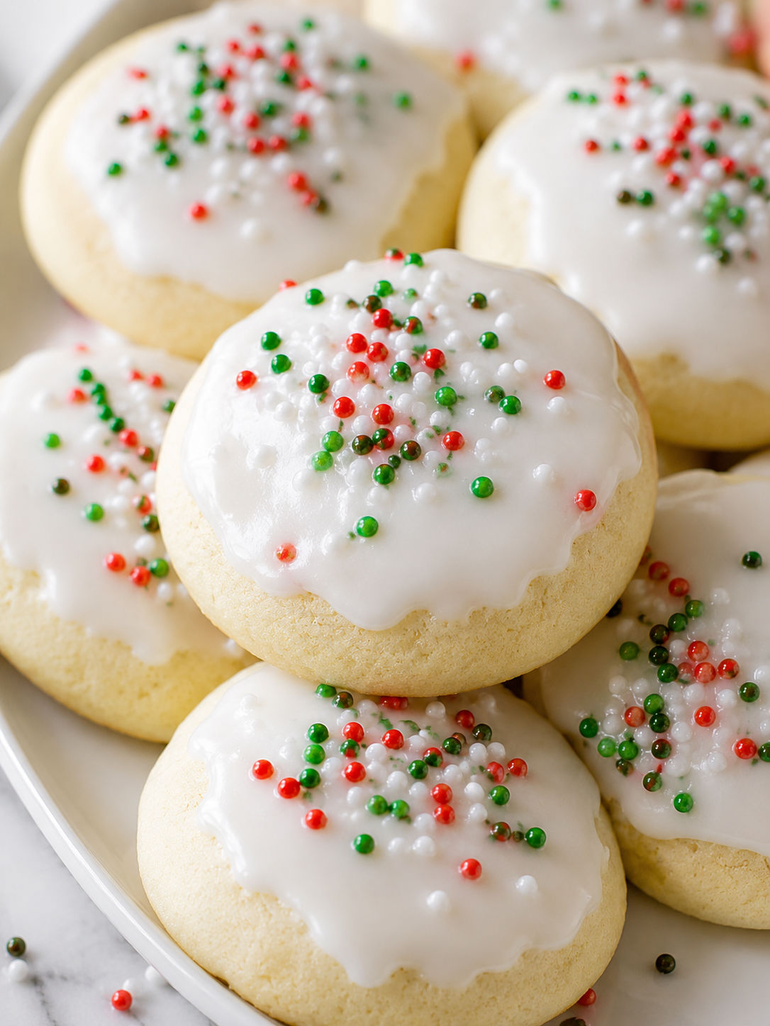 Italian Christmas Cookies, plated and served
