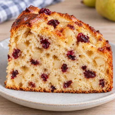 Sweet yeast cake with cardamom and pear — cranberries