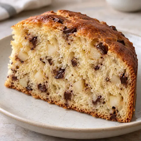Sweet yeast cake with cardamom and pear — dark chocolate