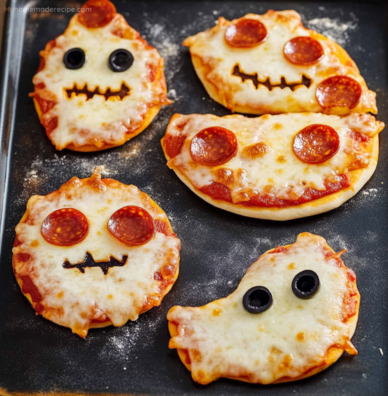 Mini Halloween Pizza