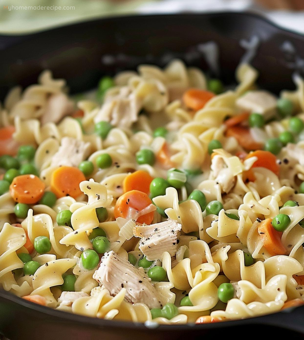 Chicken Pot Pie Noodle Skillet